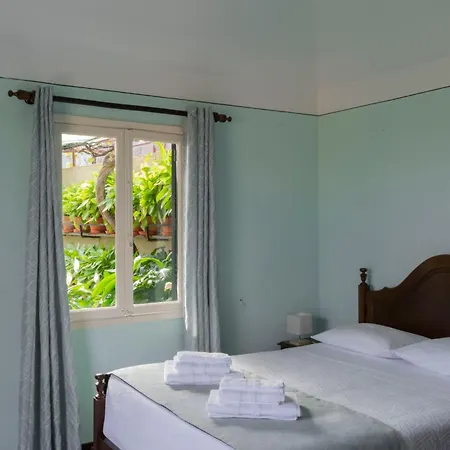 Casa Do Boto * Santa Cruz (Madeira)